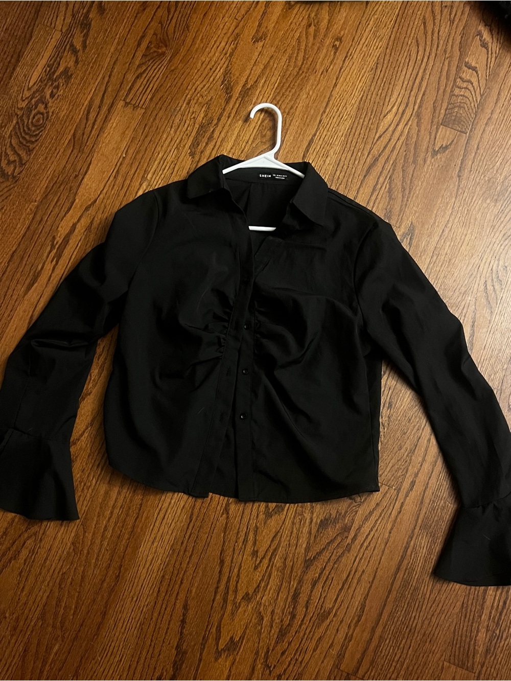 SHEIN Black Button-Front Long Sleeve Shirt with Ruched Center